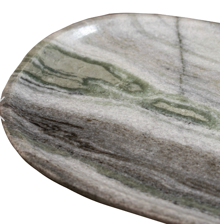 Kiara Black and White Oval Plate