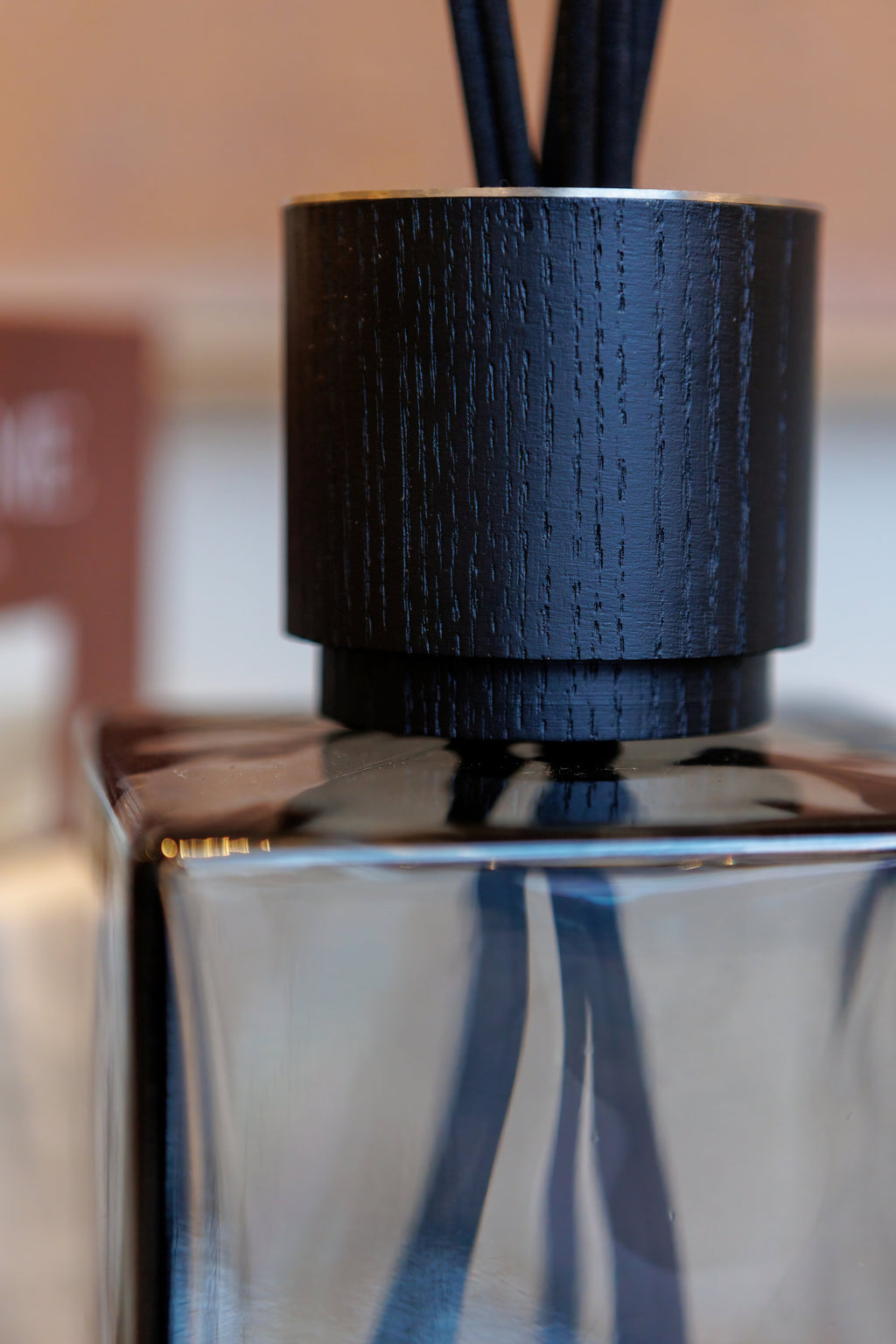 Sences Smoke Extra Large Alang Alang Reed Diffuser