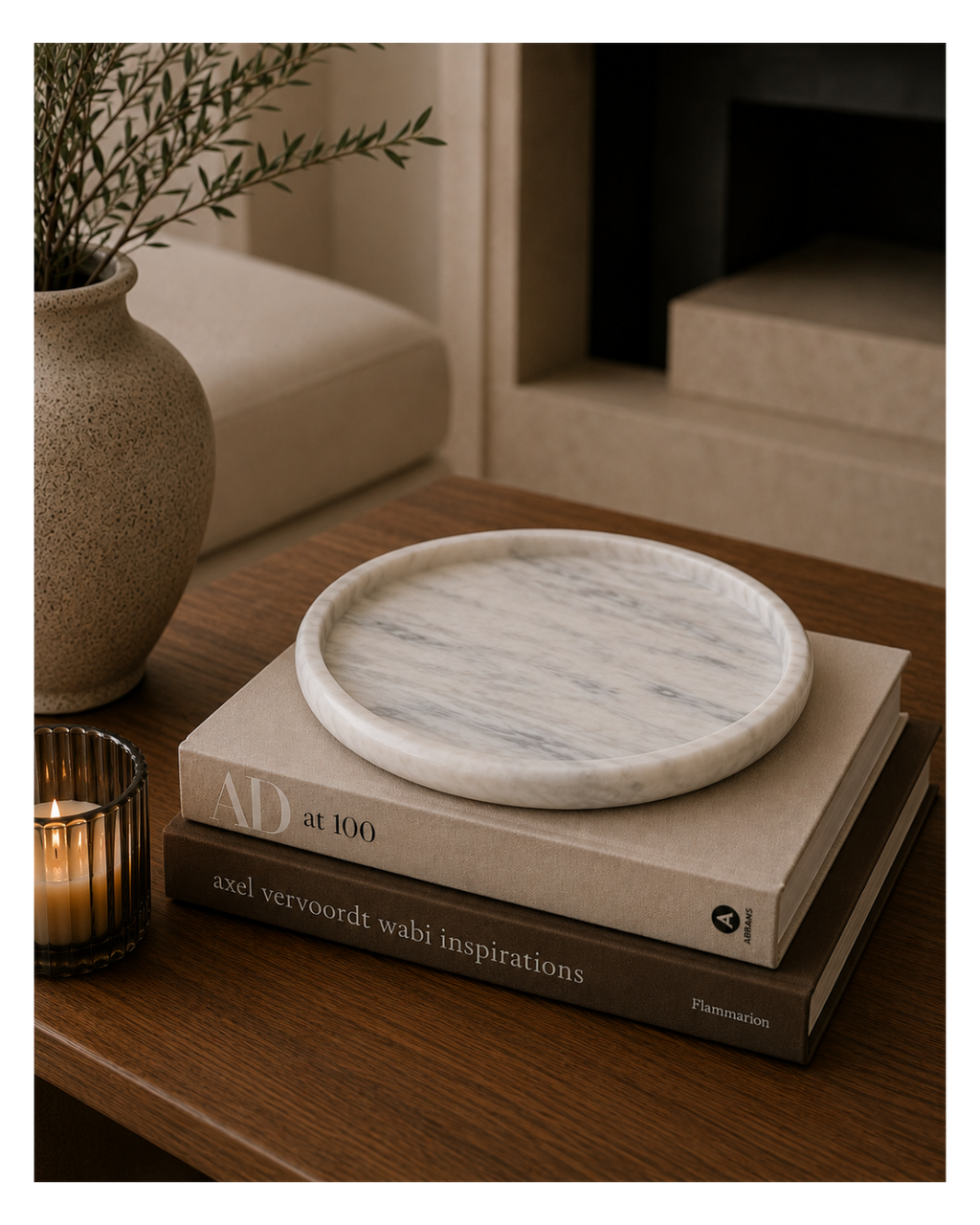Zoro White Marble Round Tray