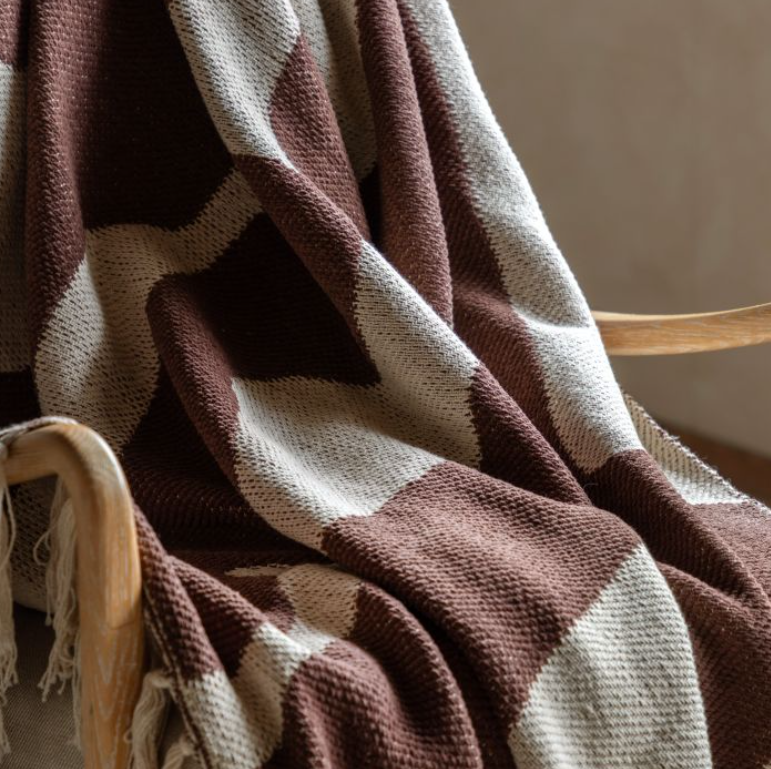 Alma Abstract Throw