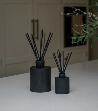 Dolni Extra Large Black Ceramic Rodí Noir Reed Diffuser