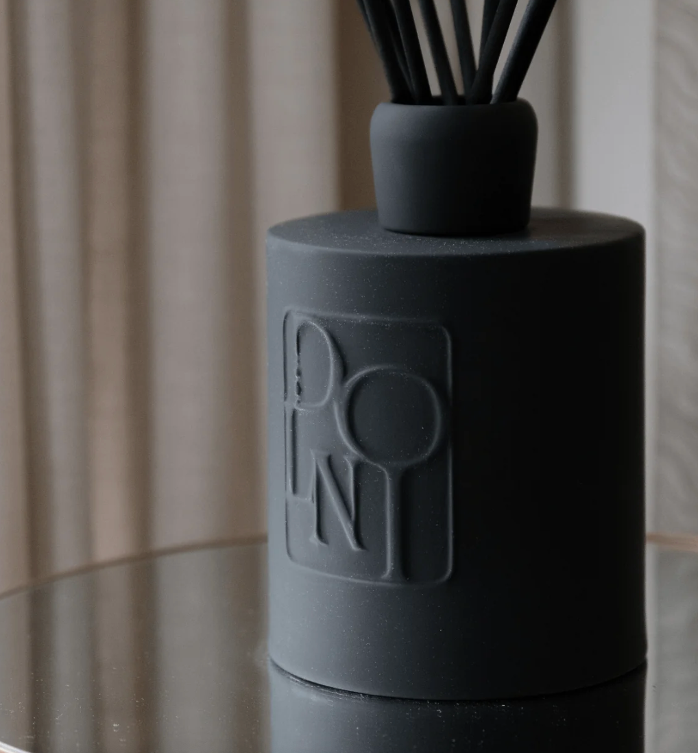 Dolni Extra Large Black Ceramic Rodí Noir Reed Diffuser