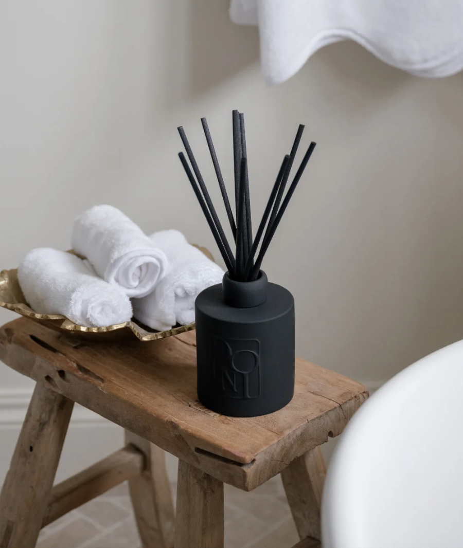 Dolni Large Black Ceramic Rodí Noir 500ml Reed Diffuser