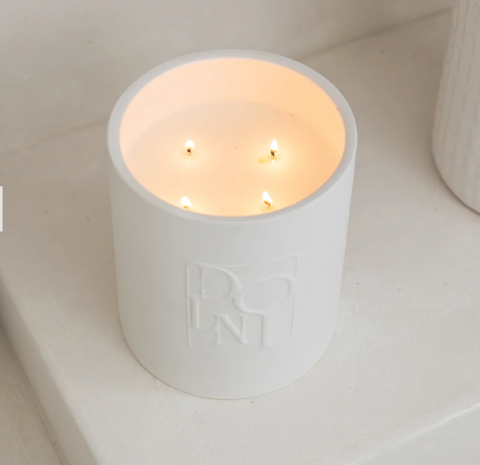 Dolni XL White Ceramic 2200g Amber & Patchouli Candle