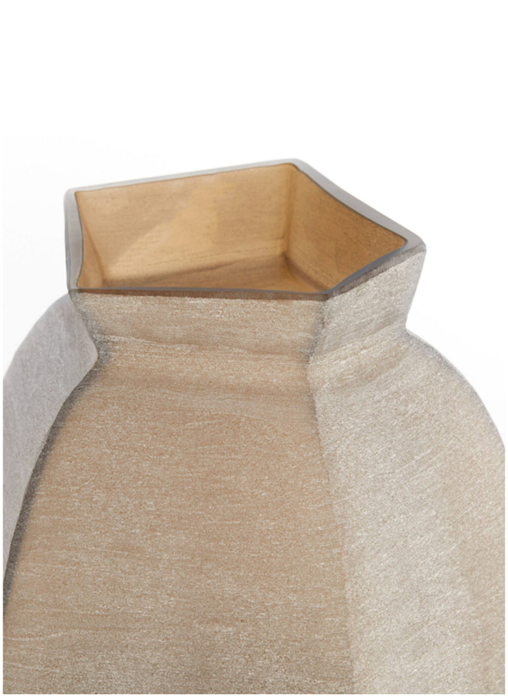 Veliko Vase 28x25.5x40 cm