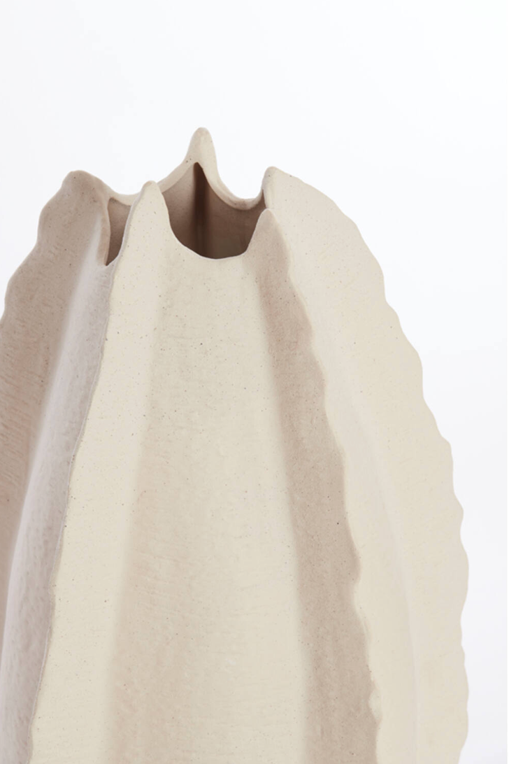 Kelpa Vase Cream 37x36x66.5 cm