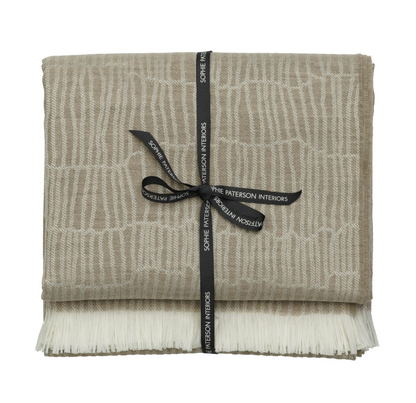 Andrew Martin Canale Throw Latte