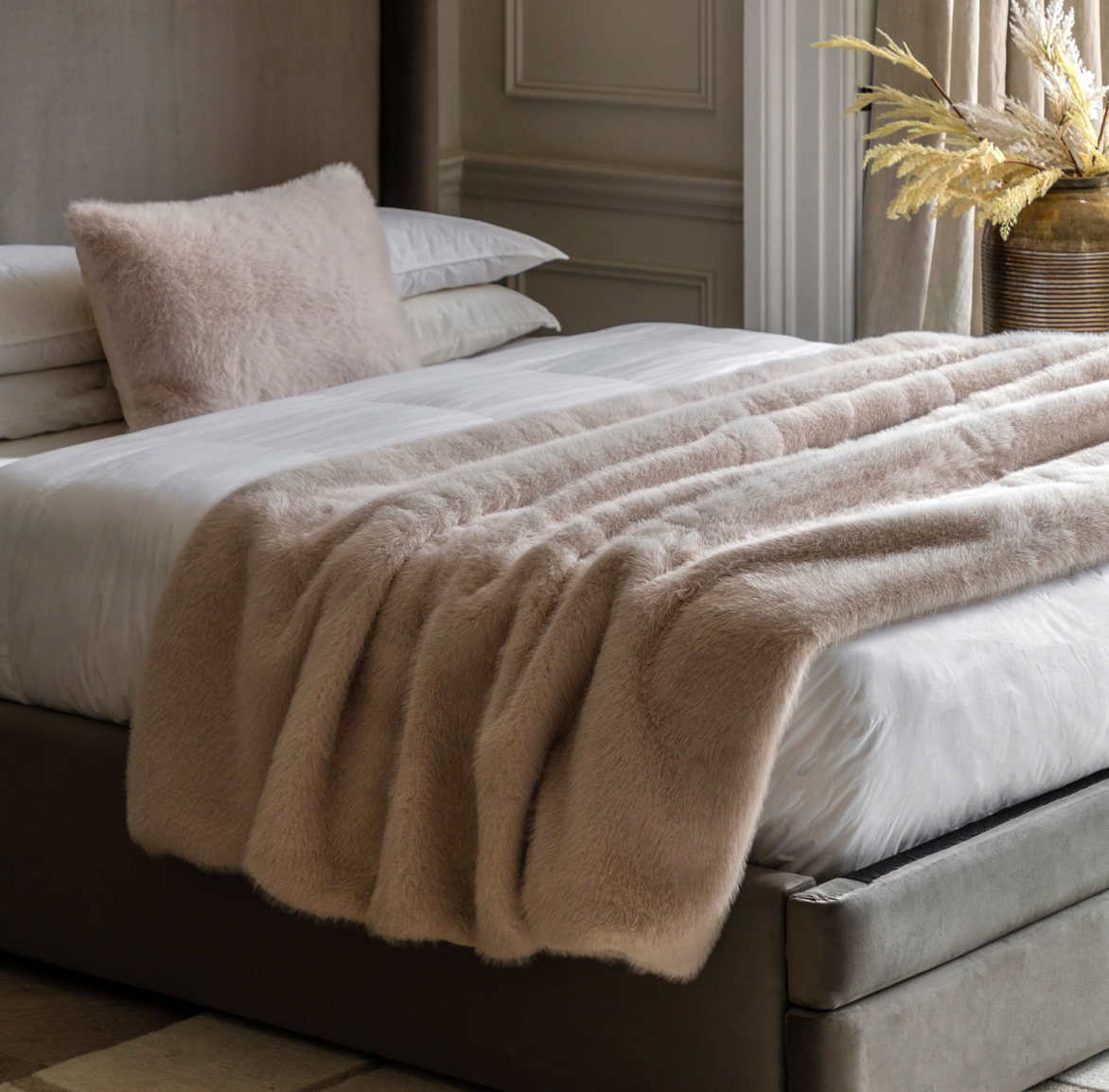 Maple Fur Throw - Small