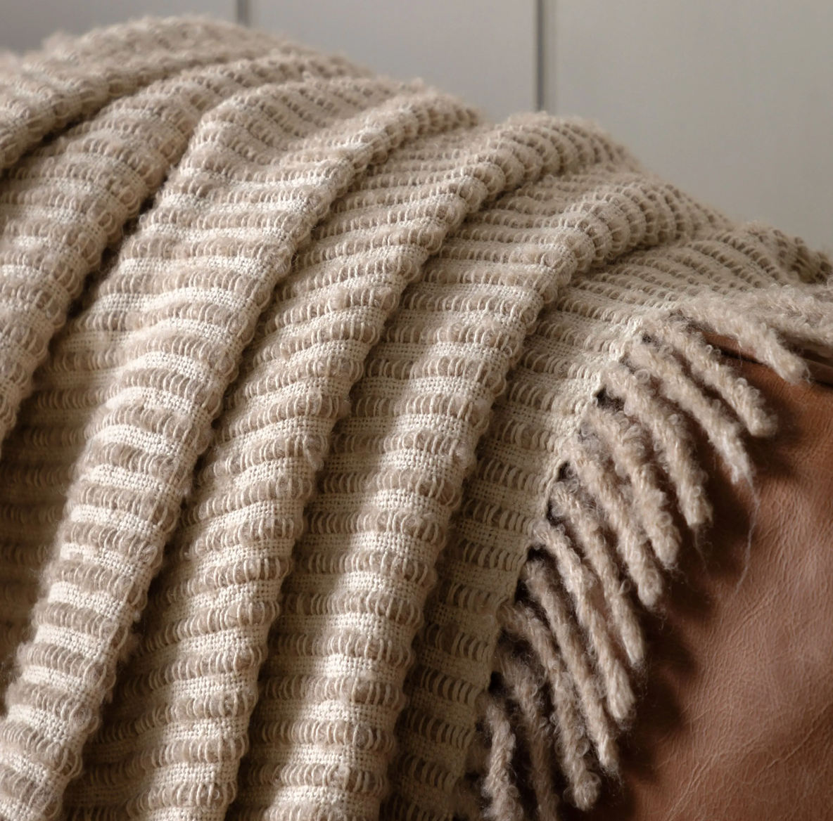 Side Fringe Cream Throw