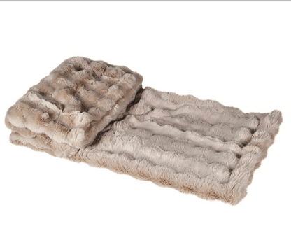 Pearl Lux Throw