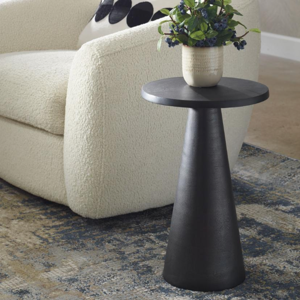 Keiichi Tulip Side Table