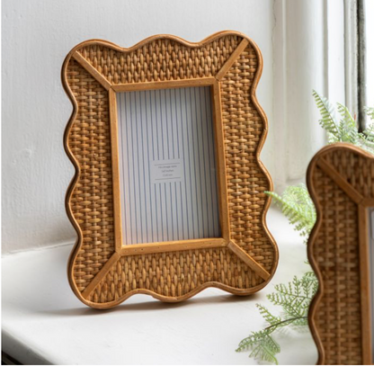 Ayora Rattan Photo Frame 7"x 5"