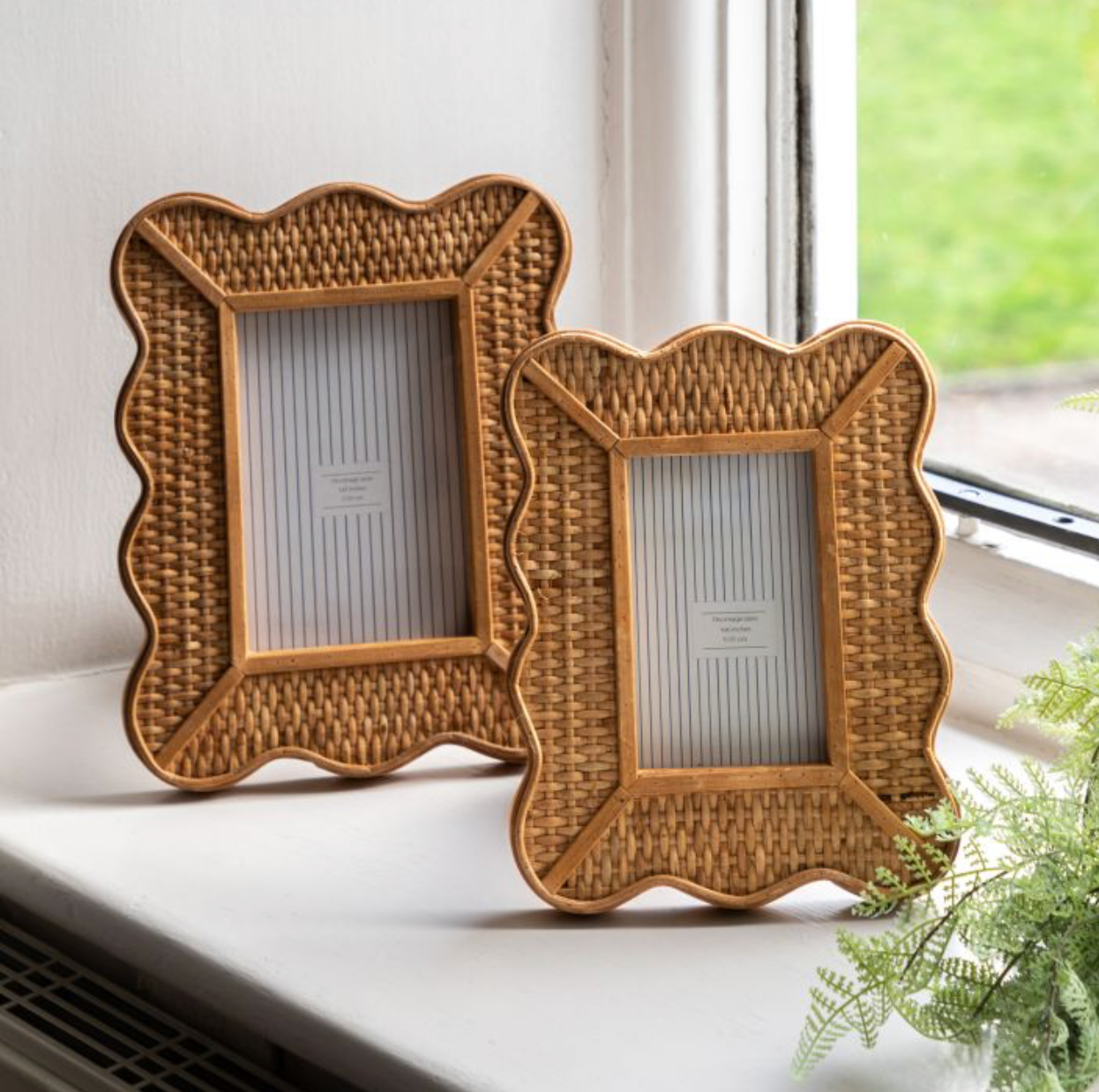 Ayora Rattan Photo Frame 7"x 5"