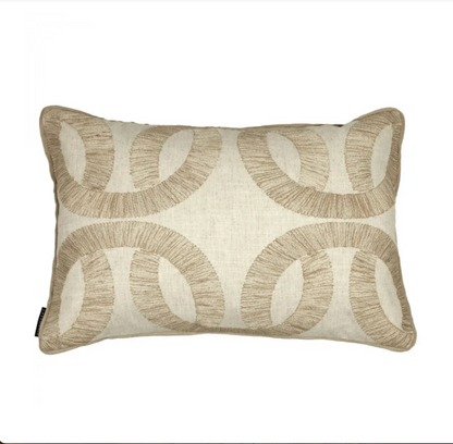 Sur Un Fil Cushion 40x60cm