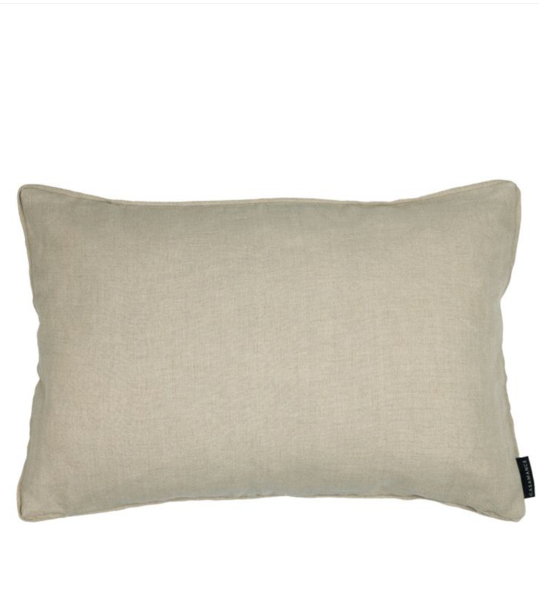 Sur Un Fil Cushion 40x60cm